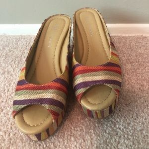 Chinese laundry espadrille platform mules